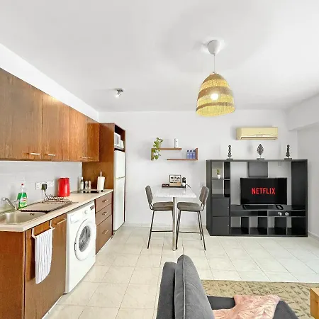 2br Seaview Penthouse In Center Apartman